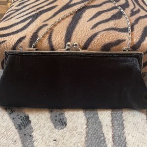 BEAUTIFUL CLUTCH OR PURSE